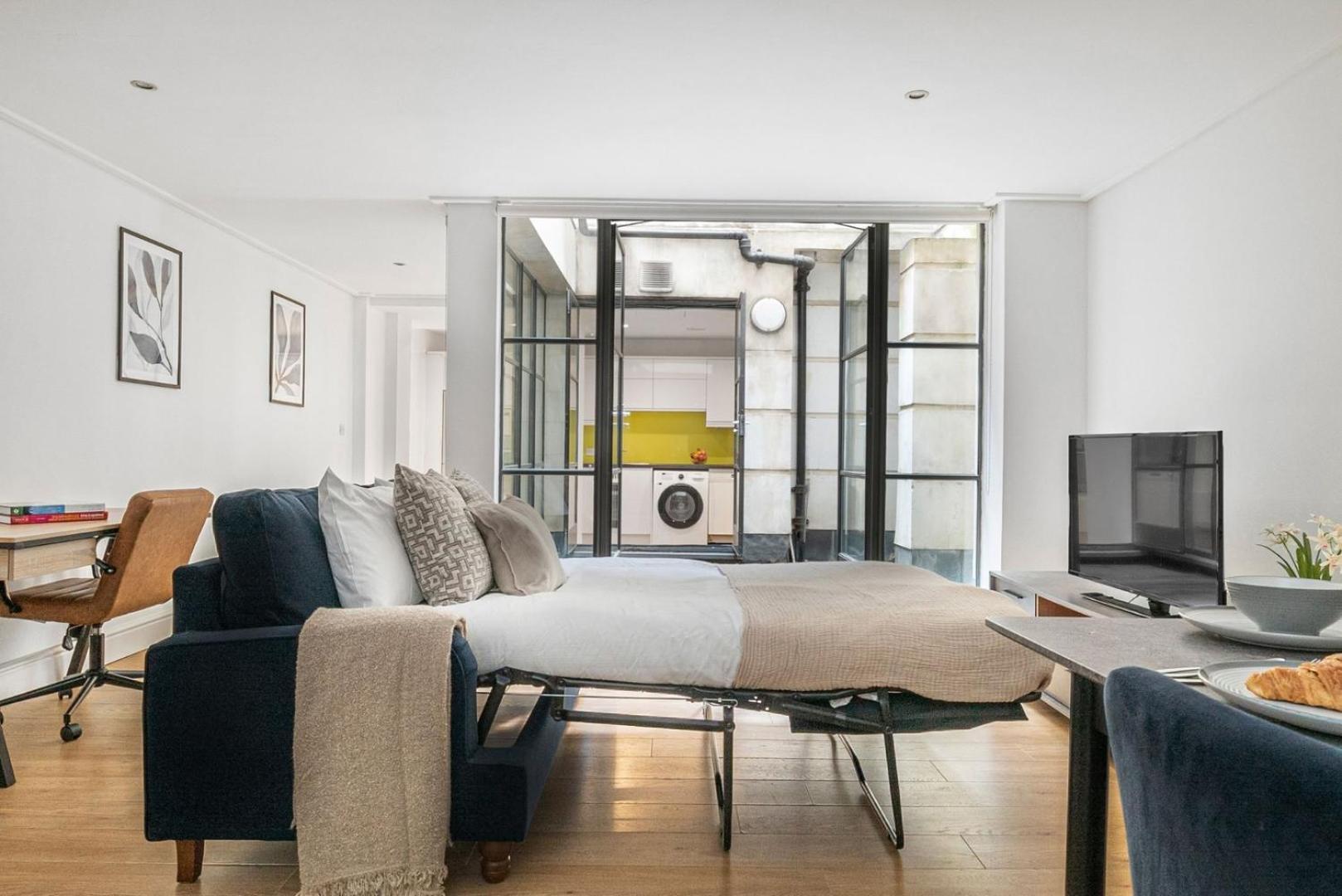 Bnbnook - 2br With Patio - Covent Garden & Strand Appartamento Londra