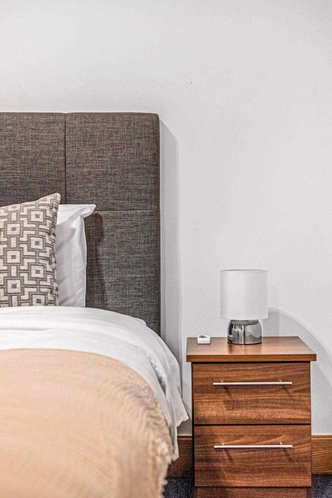 Bnbnook - 2br With Patio - Covent Garden & Strand * Londra