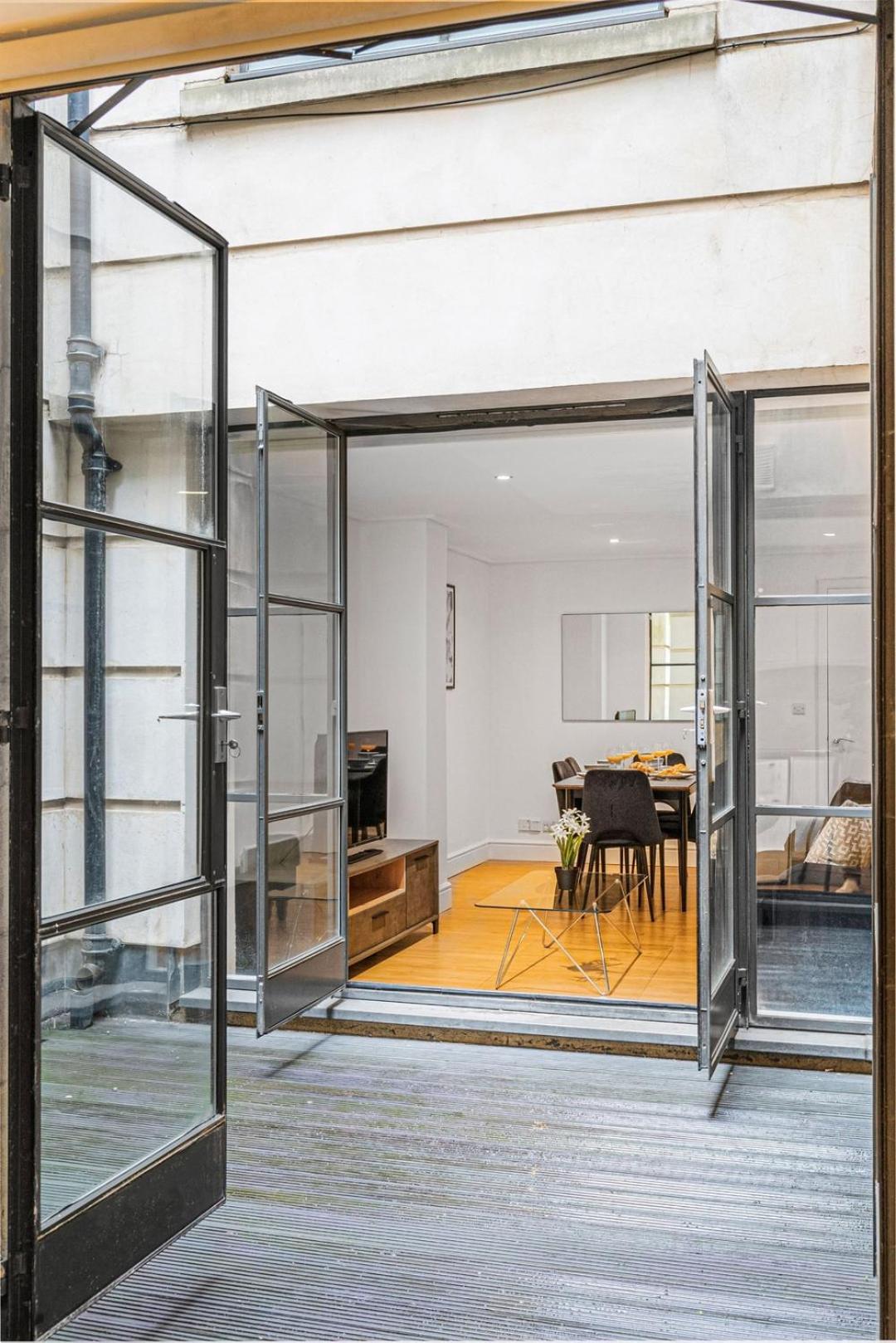 Bnbnook - 2br With Patio - Covent Garden & Strand Appartamento